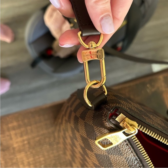Louis Vuitton Siena MM. - Picture 6 of 14